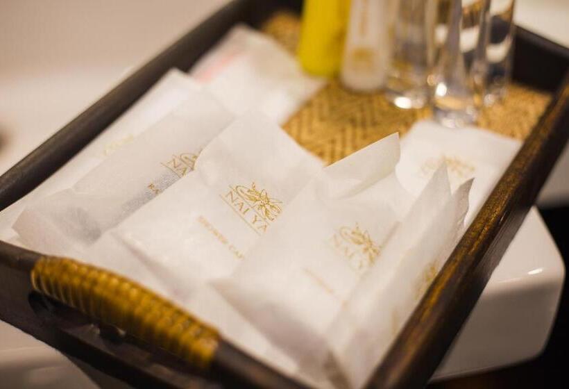 جناح, Nai Ya Hotel  Sha Extra Plus