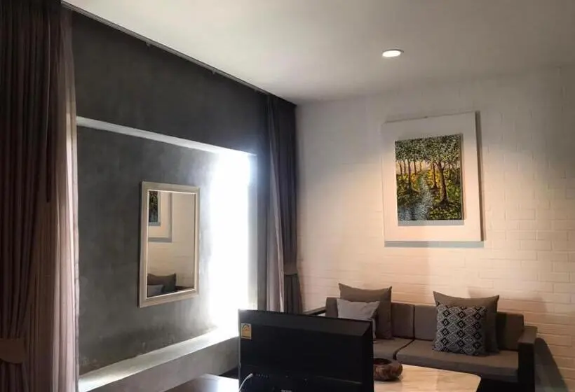 スイート, Nai Ya Hotel Sha Extra Plus