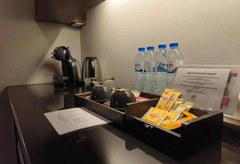 プールの見えるスタンダードトリプルルーム, Nai Ya Hotel Sha Extra Plus