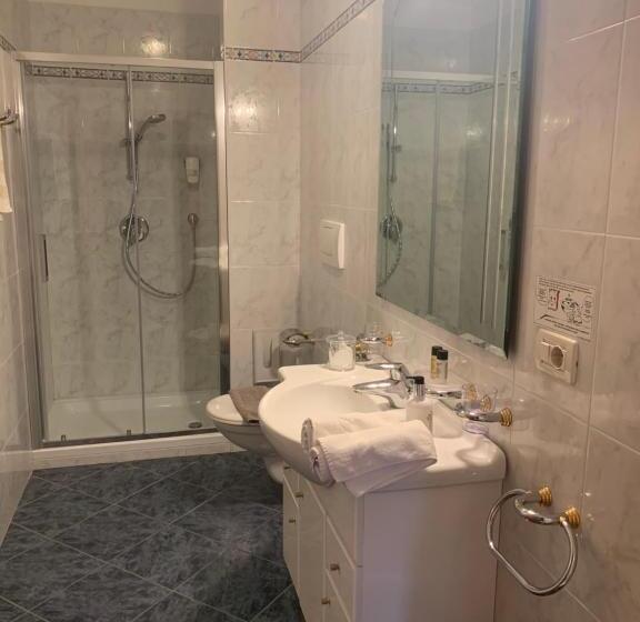 جناح مطلّ علي الحديقة, Residence Mavie