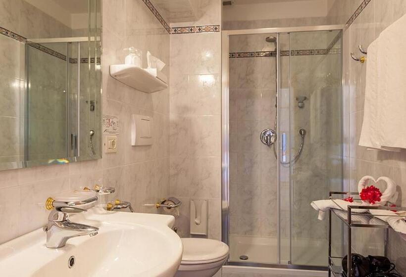 סוויטה נוף לגינה, Residence Mavie