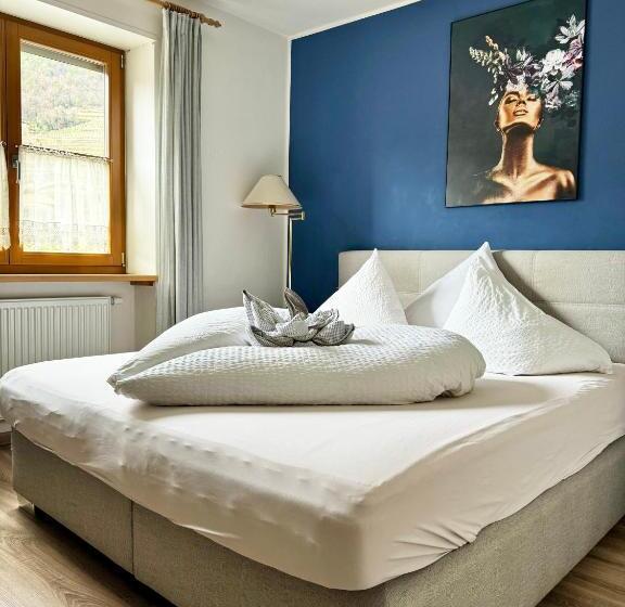 חדר בסיסי, Residence Mavie