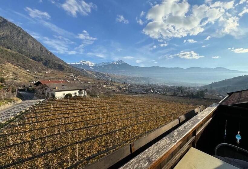 חדר משפחתי דלוקס, Residence Mavie