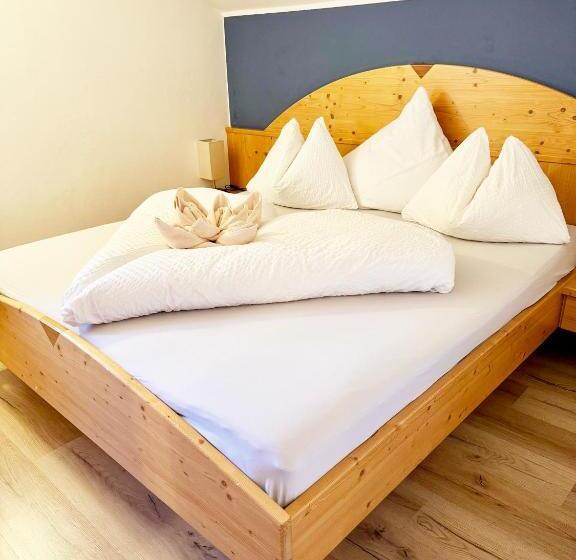 חדר משפחתי דלוקס, Residence Mavie