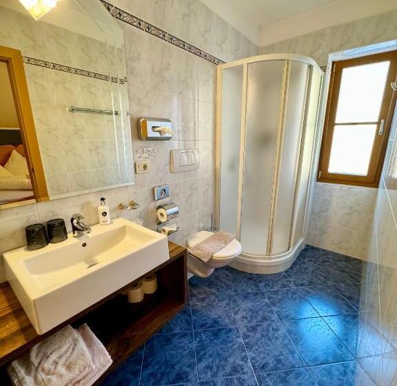 חדר משפחתי דלוקס, Residence Mavie