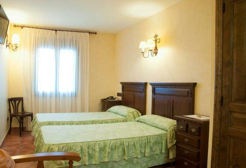 スタンダードルーム, Hostal Rural Los Telares
