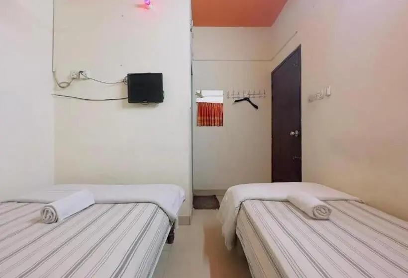 Economy Triple Room, The Sylhet International
