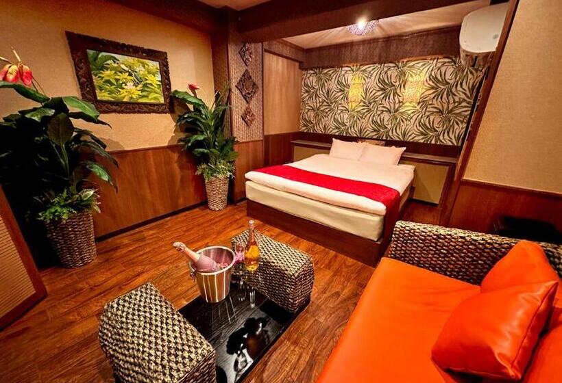 스탠다드 룸 킹사이즈 침대, Gran Bali Resort