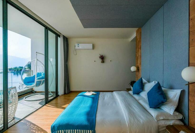 Номер Стандарт Вид на Море с Балконом, Dali Erhai Baishe Seaview Inn
