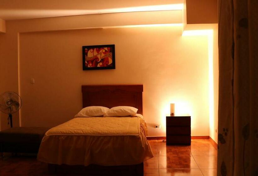 اتاق استاندارد یک نفره, El Parral Suite