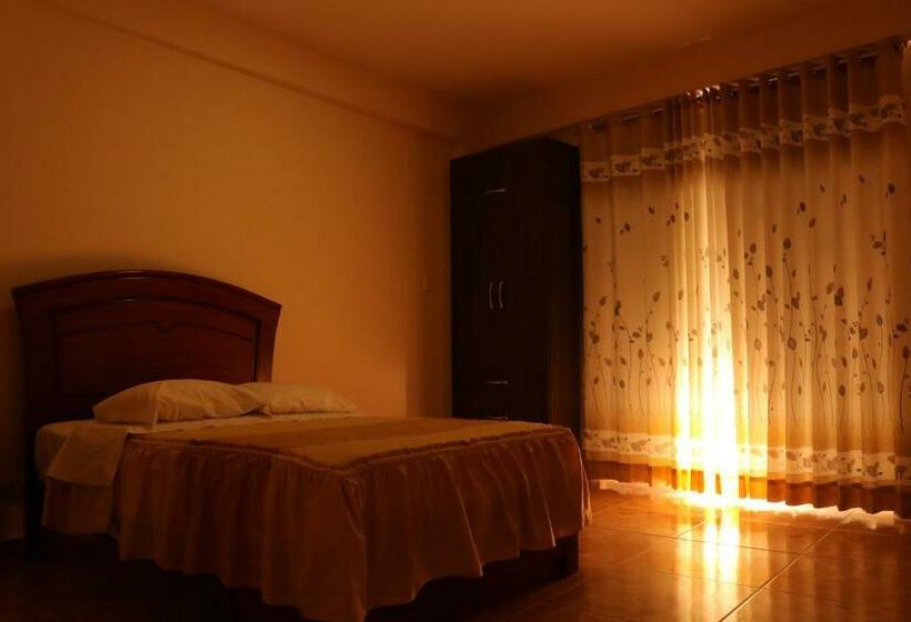غرفة قياسية, El Parral Suite