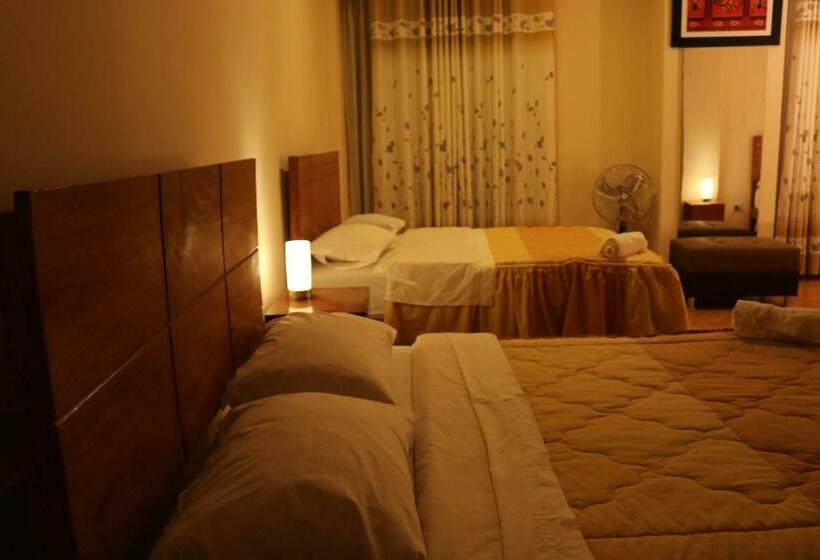غرفه قياسيه سريرين مزدوجين, El Parral Suite