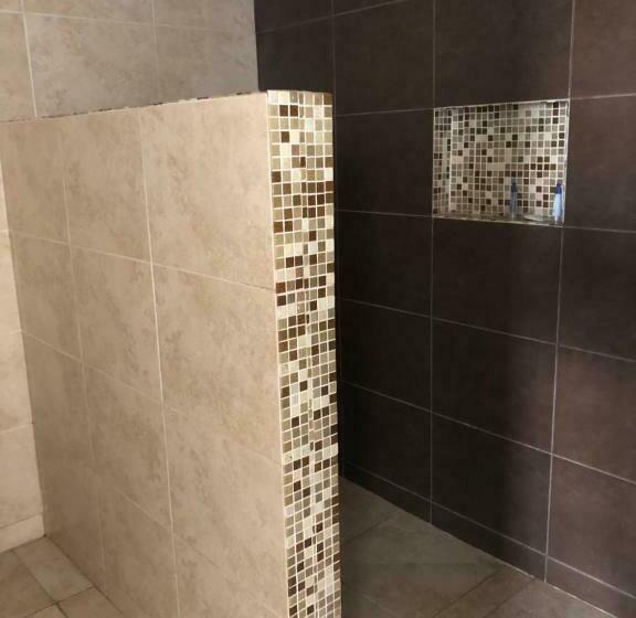 חדר דחוקס עם מיטת קינג, Suites Real Tabasco