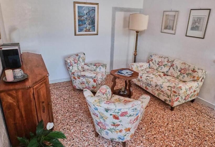 디럭스 룸, Villa Caotorta