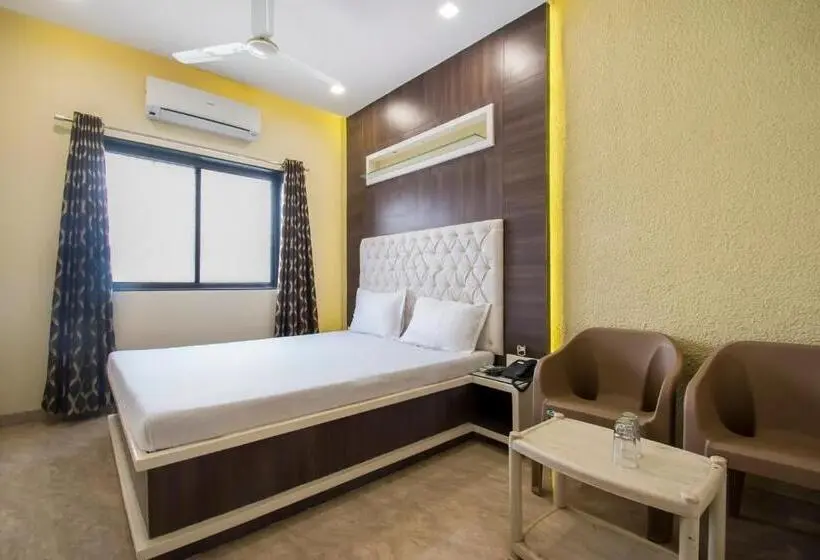 Deluxe-huone, Aasra Lodge