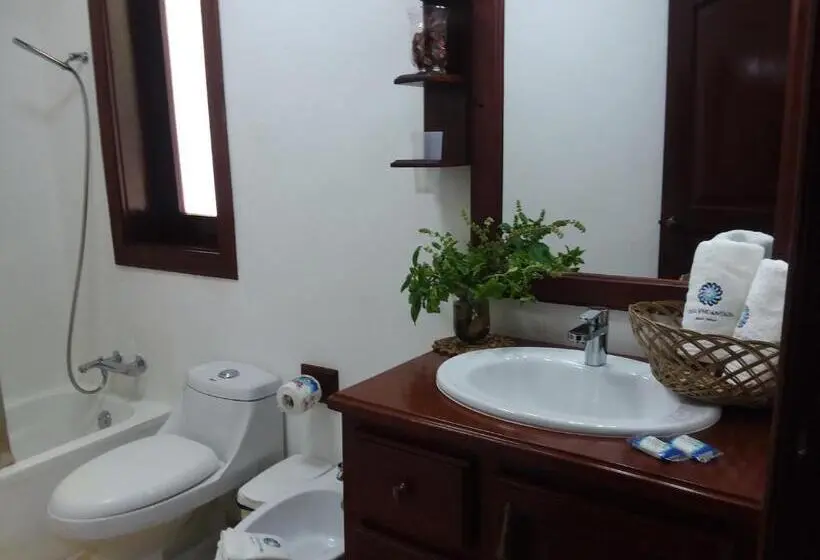 اتاق خانوادگی با چشم‌انداز دریا, Oasi Encantada   Beach Resort