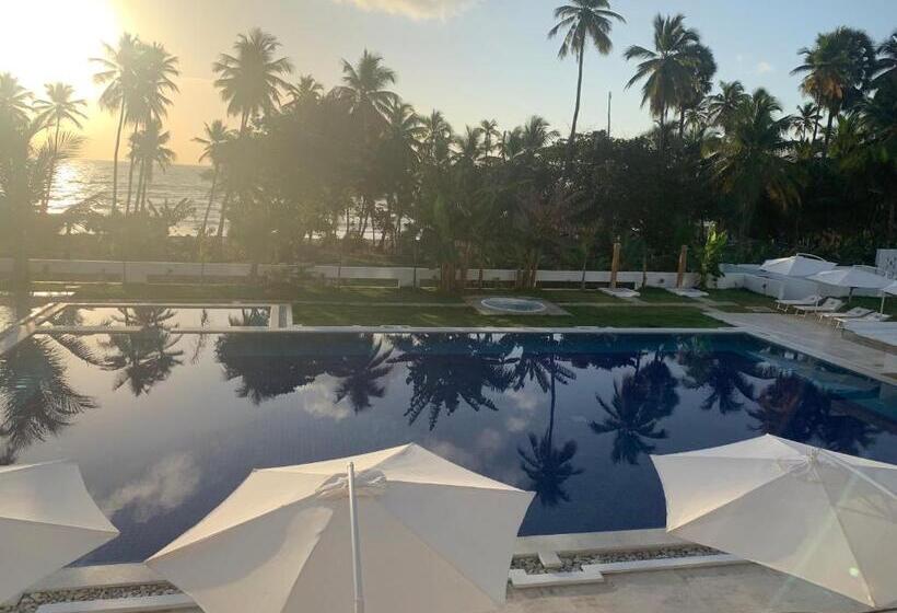 اتاق خانوادگی با چشمانداز دریا, Oasi Encantada Beach Resort