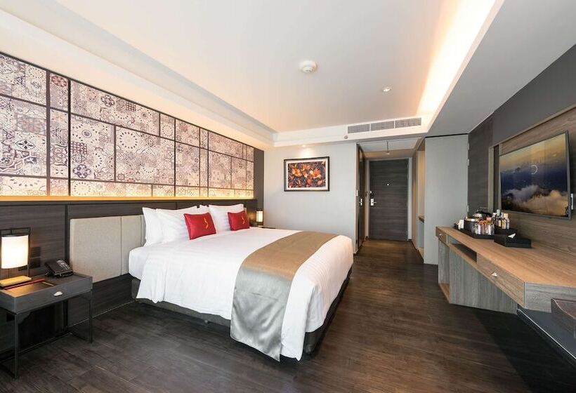 اتاق لوکس, Ramada Plaza By Wyndham Chao Fah Phuket