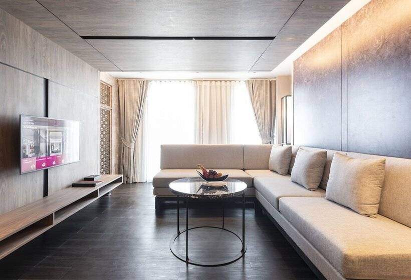 سوئیت 2 خوابه, Ramada Plaza By Wyndham Chao Fah Phuket