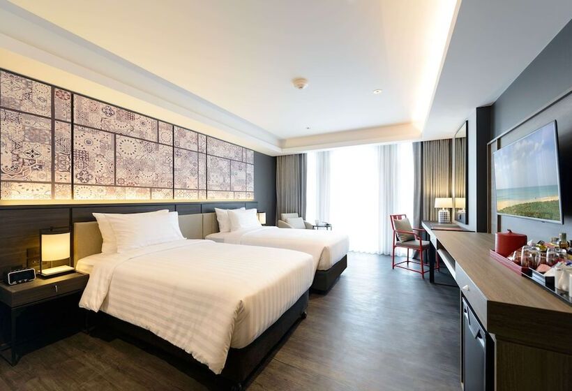 اتاق لوکس, Ramada Plaza By Wyndham Chao Fah Phuket