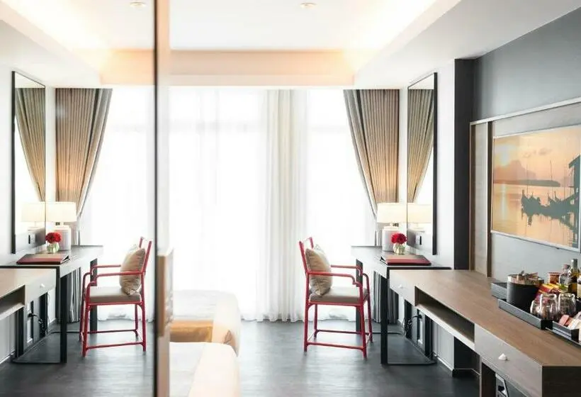 Deluxe-huone Soveltuu Liikuntarajoitteisille, Ramada Plaza By Wyndham Chao Fah Phuket