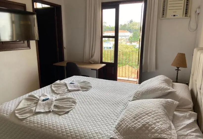 マウンテンビュースイート, Pousada Casa De Bragança
