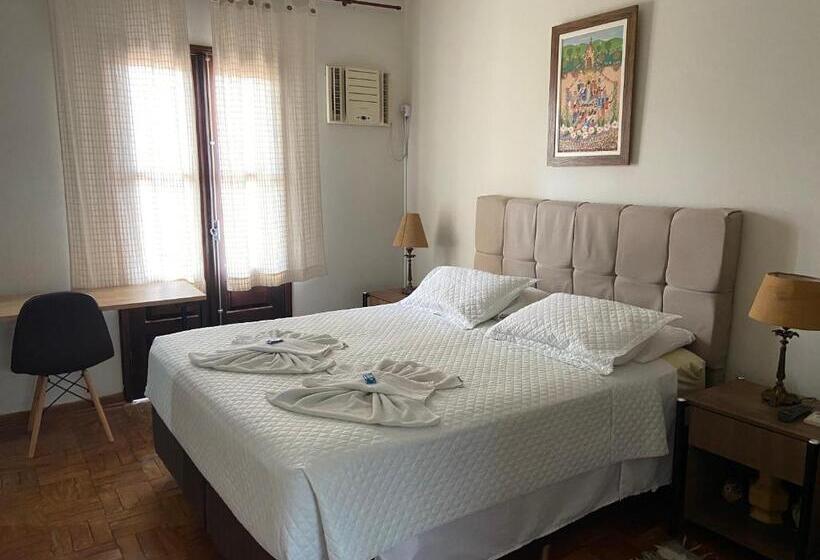 سوییت با چشم‌انداز کوه, Pousada Casa De Bragança