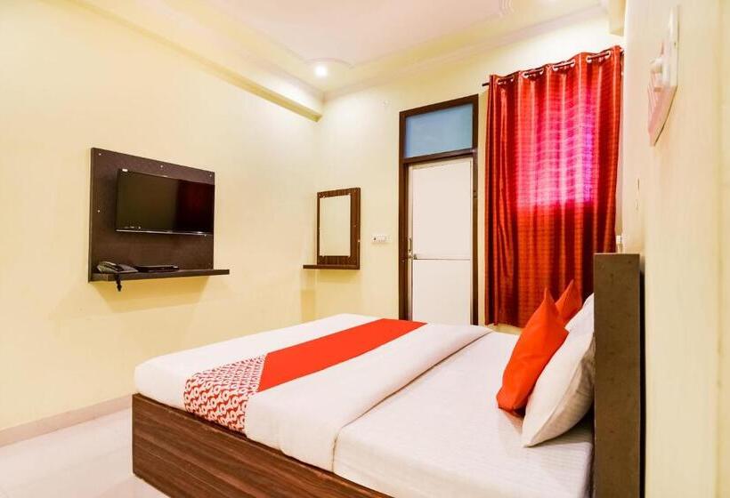 Номер Basic, Govindam Plaza