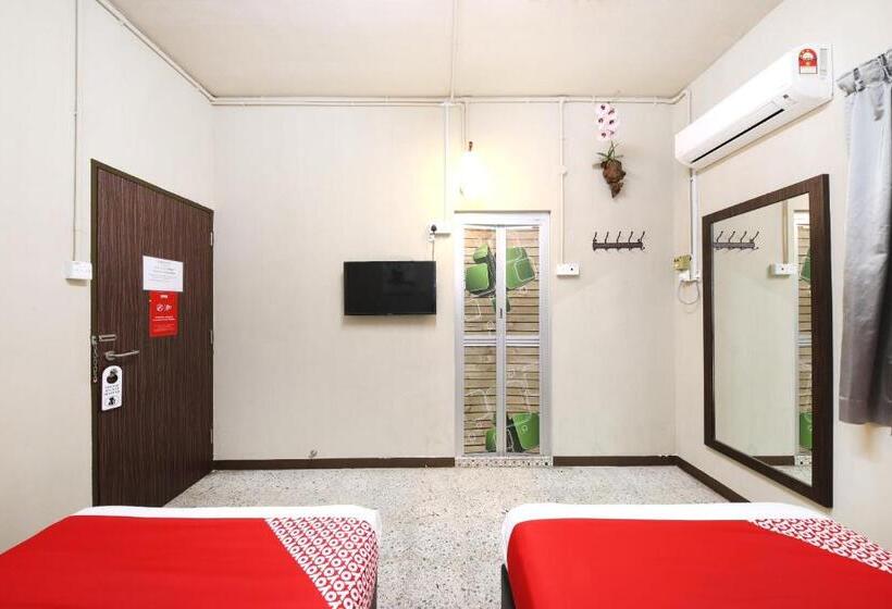 スタンダードルーム, Oyo 507 Aikka