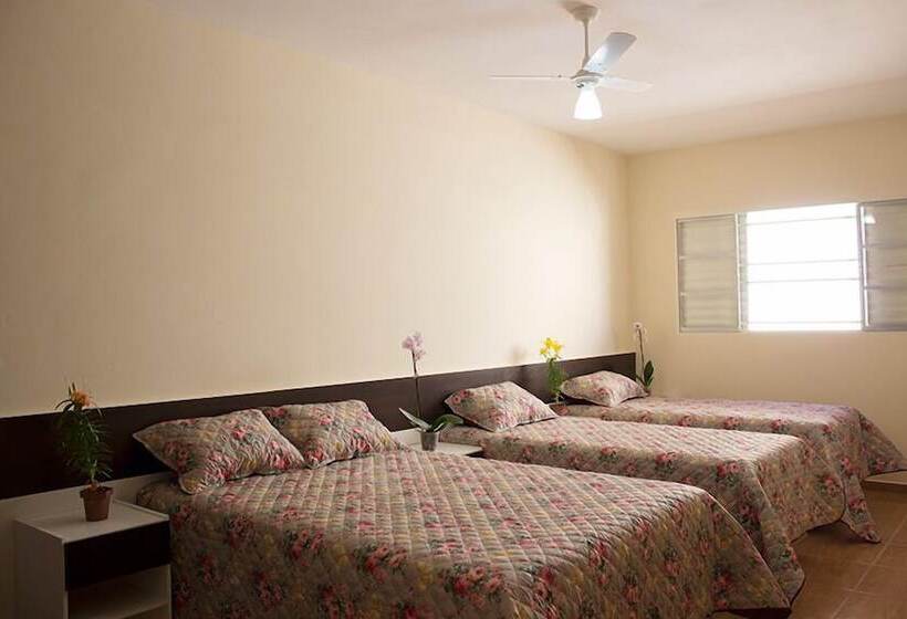 家庭间, Pousada Rural águas Da Prata