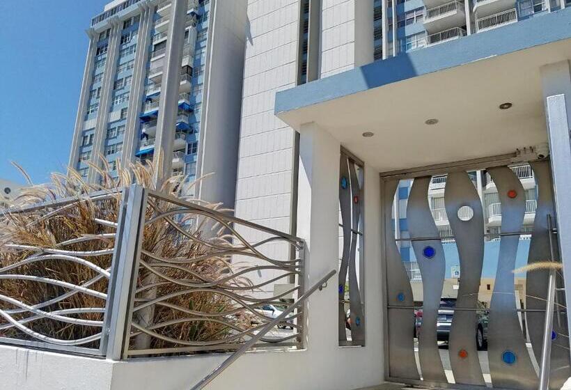 آپارتمان 1 خوابه با چشمانداز دریا, Marbella Del Caribe Isla Verde Beachfront