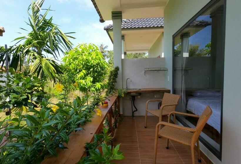 اتاق استاندارد چهارنفره با بالکن, Phu Quoc Areca Garden Bungalow