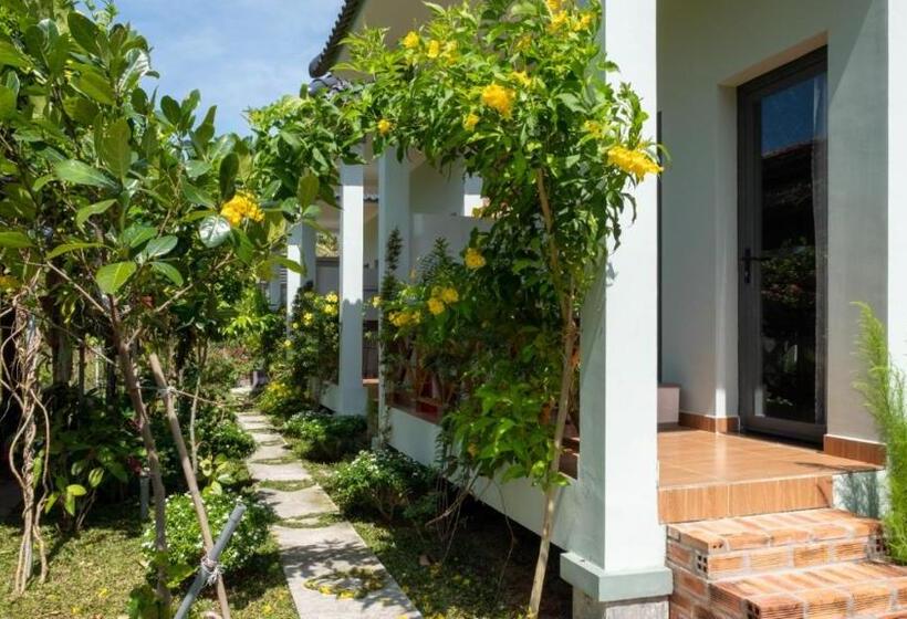 اتاق استاندارد چهارنفره با بالکن, Phu Quoc Areca Garden Bungalow