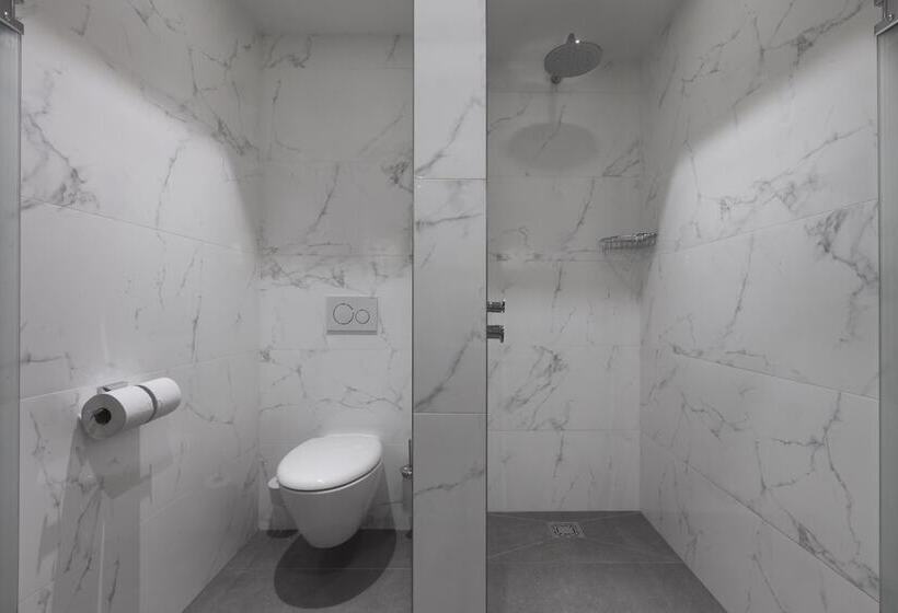 اتاق استاندارد, Grand Hotel Valies