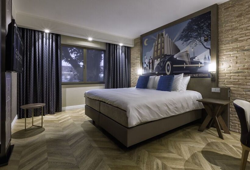 اتاق سوپریور با تخت بزرگ, Grand Hotel Valies