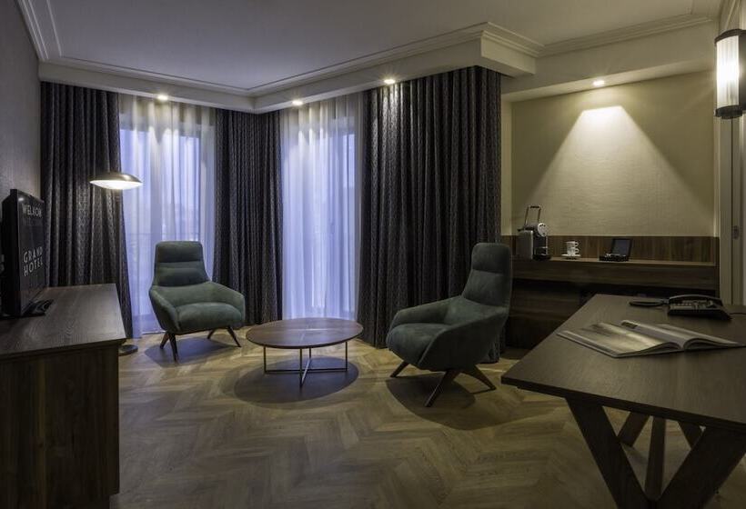 سوییت اجرایی, Grand Hotel Valies