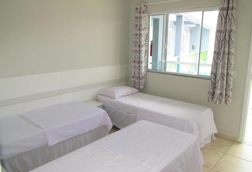 스탠다드 트리플 룸, Pousada Guanumbi