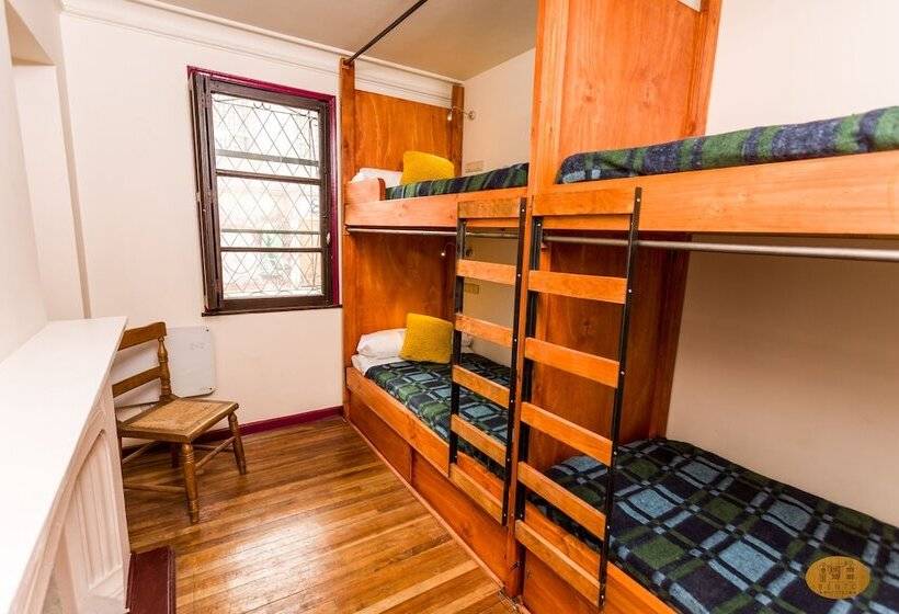 מיטה בחדר משותף, Bento Hostel   Adults Only