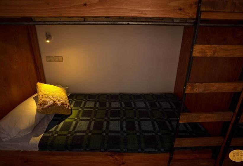 מיטה בחדר משותף, Bento Hostel   Adults Only