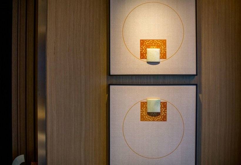 Номер Клуб, Hyatt Regency Xuzhou