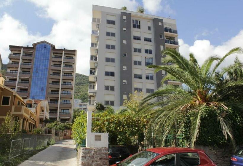 آپارتمان 1 خوابه با چشم‌انداز دریا, Olimp Lux Ii