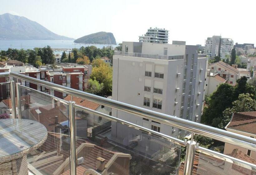 آپارتمان 1 خوابه با چشم‌انداز دریا, Olimp Lux Ii