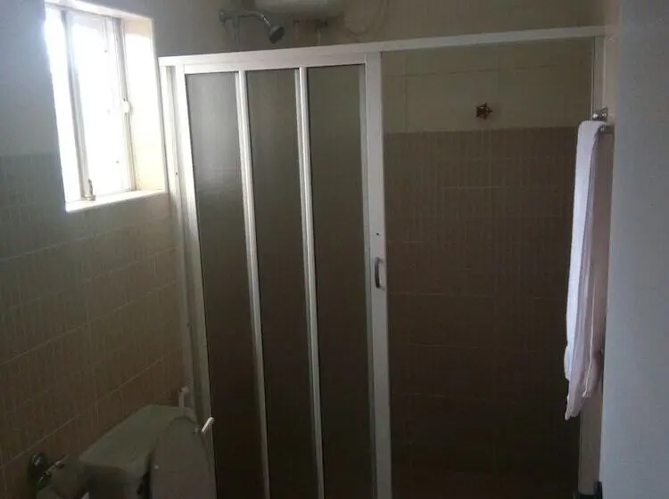 اتاق استاندارد, Allen Suites