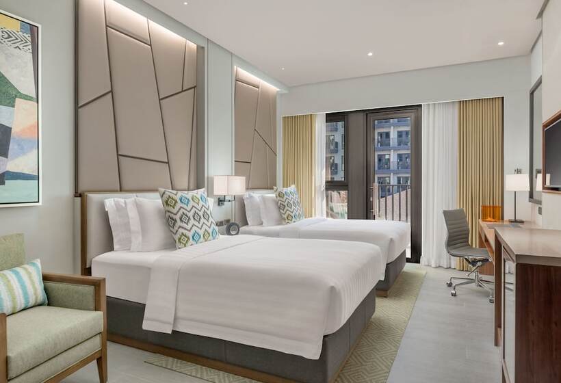 اتاق لوکس با چشمانداز استخر, Dusitd2 Davao