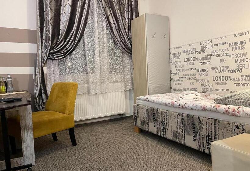 غرفة قياسية فردية, Herman