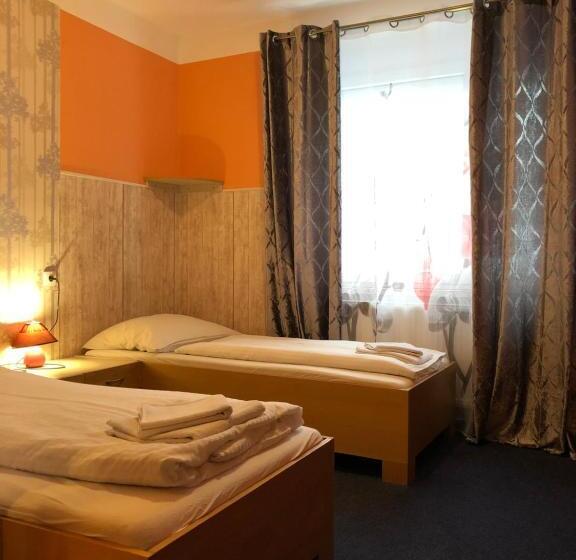 غرفة قياسية, Herman