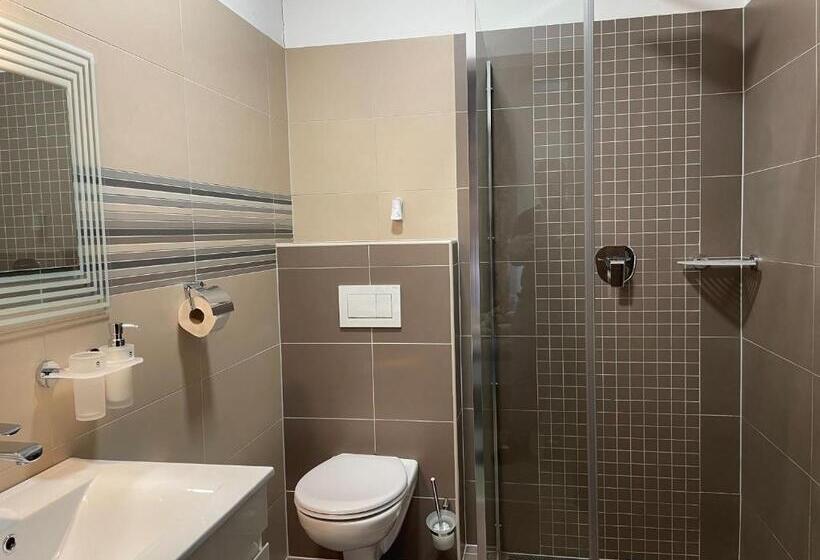 إستوديو قياسى, Herman