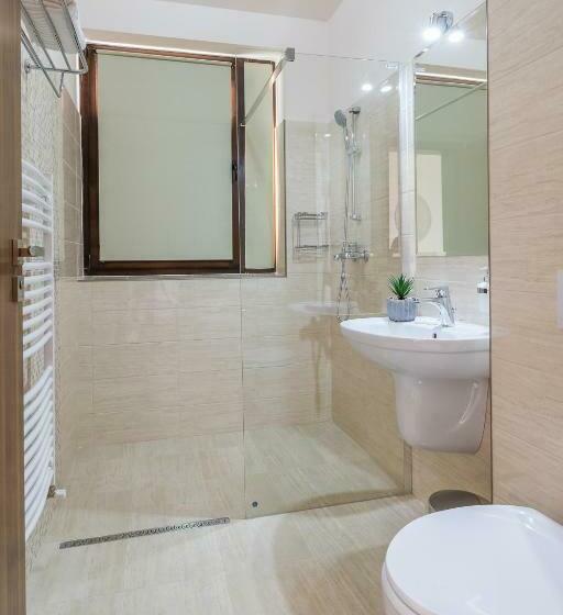 豪华房间, Pensiunea Select Central