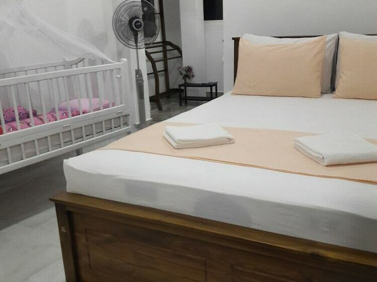 Quarto Deluxe, Rest For Guests   Homestay