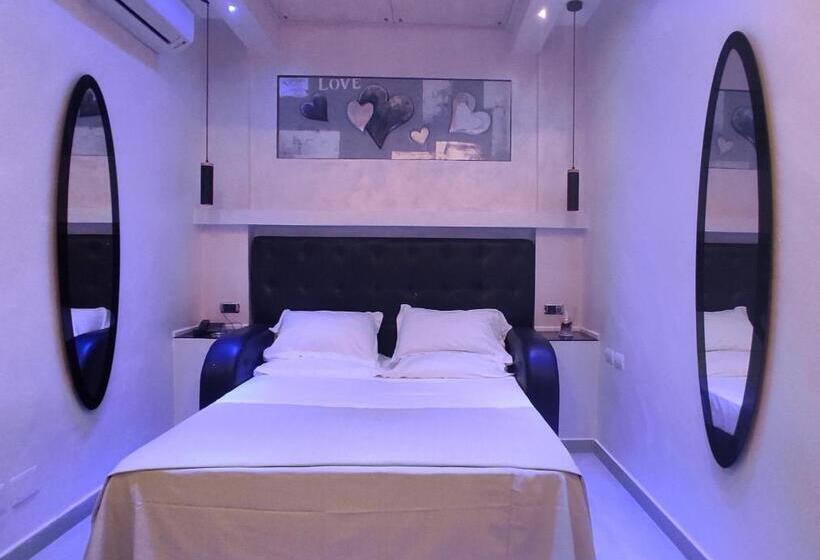 סוויטה עם ג'קוזי, Paradiso